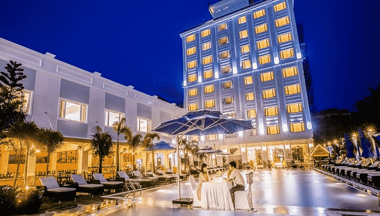 Chuỗi Khách Sạn Quốc Tế Ồ Ạt Đổ Bộ Việt Nam: Cuộc Đua "Luxury Stay" Chính Thức Bắt Đầu